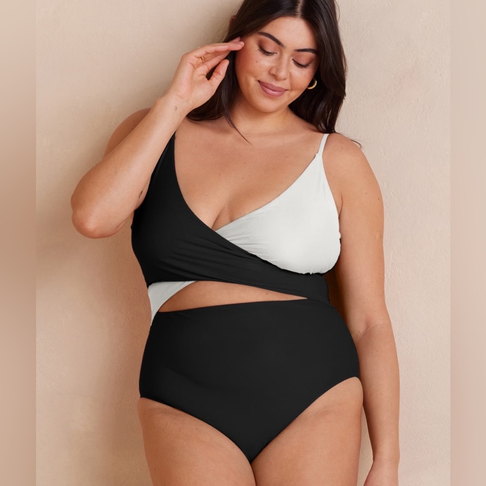 Summersalt‎ The Sea Breeze Cutout One-Piece Black and White Size 20